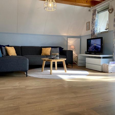 Urlaubsruhe 6 Pers Holiday Home W Terrace Close To National Park Lauwersmeer Anjum Экстерьер фото