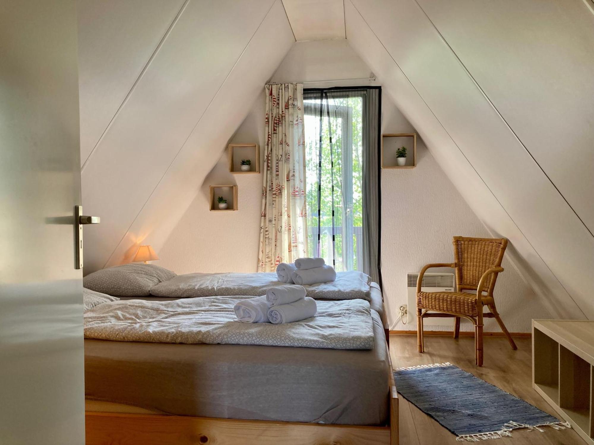 Urlaubsruhe 6 Pers Holiday Home W Terrace Close To National Park Lauwersmeer Anjum Экстерьер фото